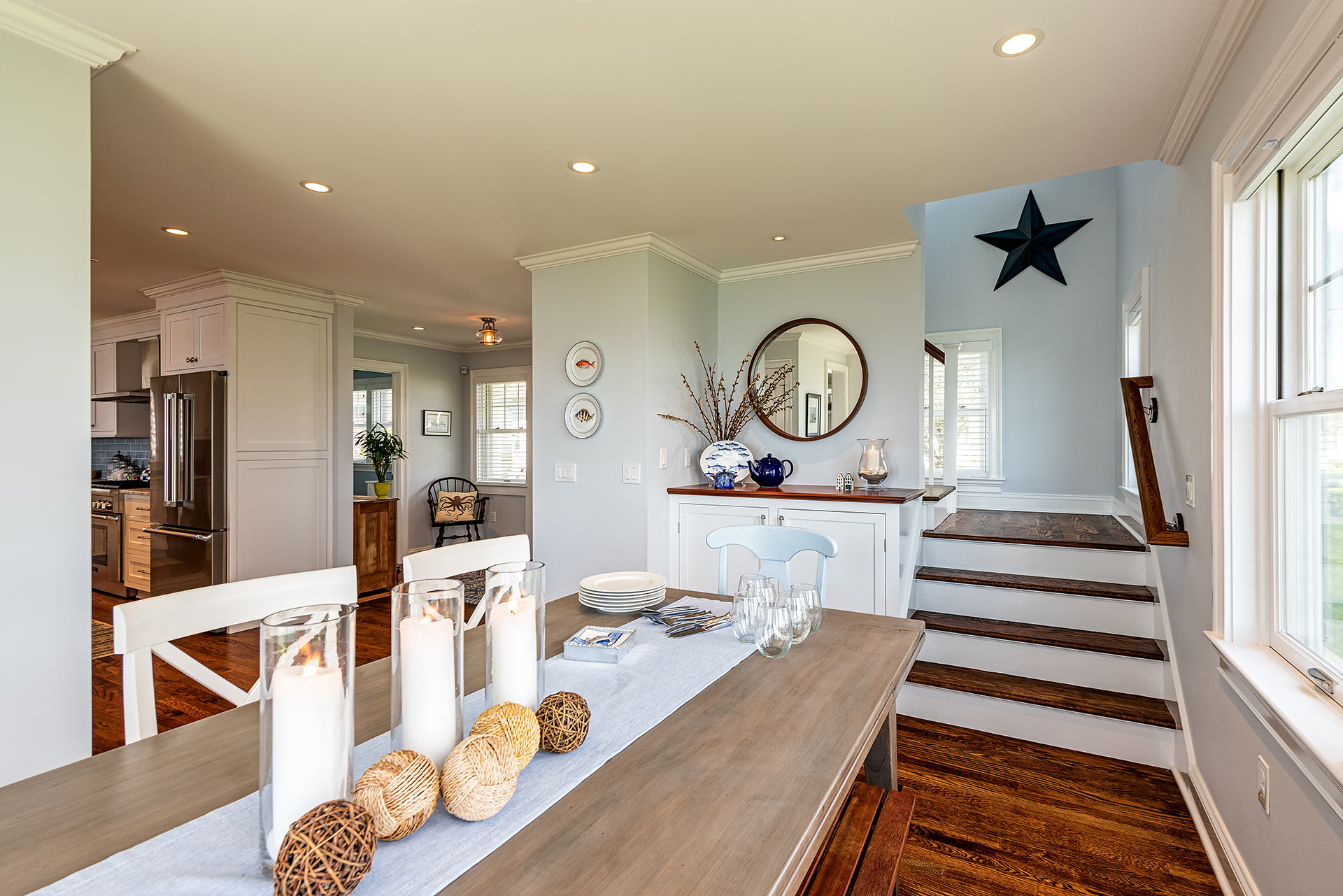 coastal home dining room